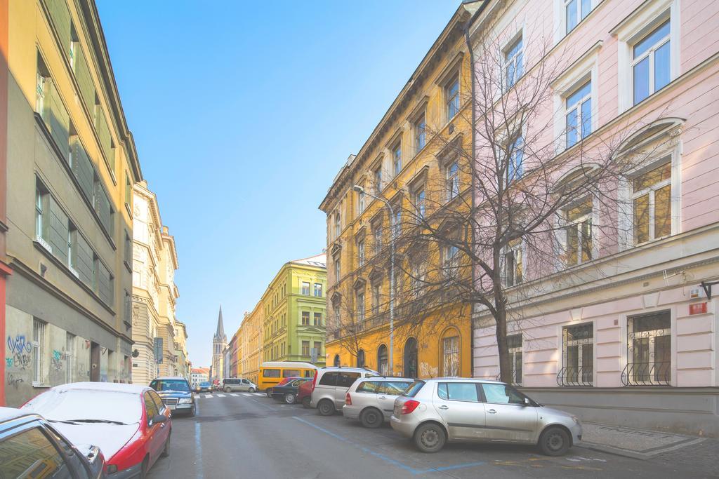 Vlkova Palace Praha Bagian luar foto