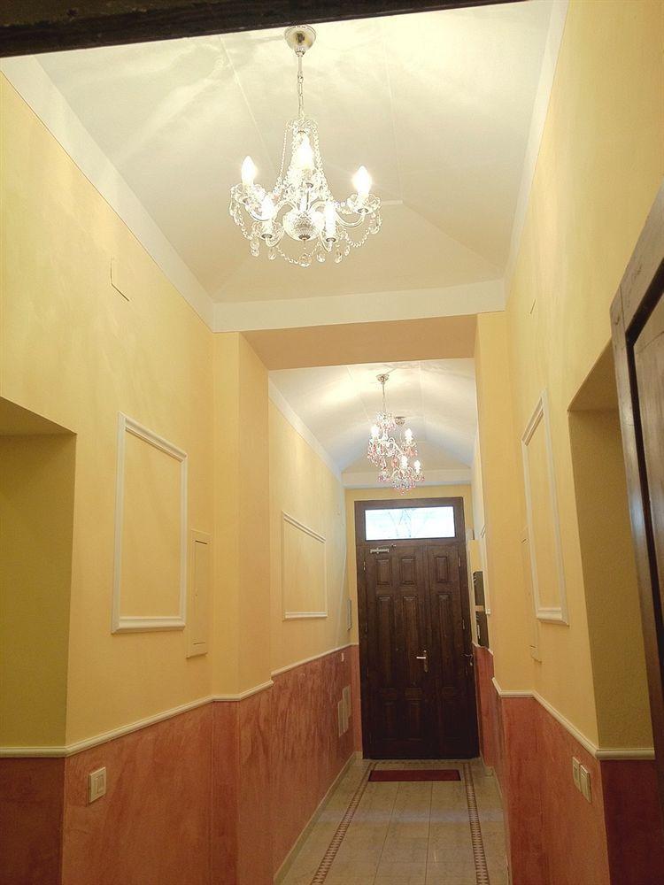 Vlkova Palace Praha Bagian luar foto
