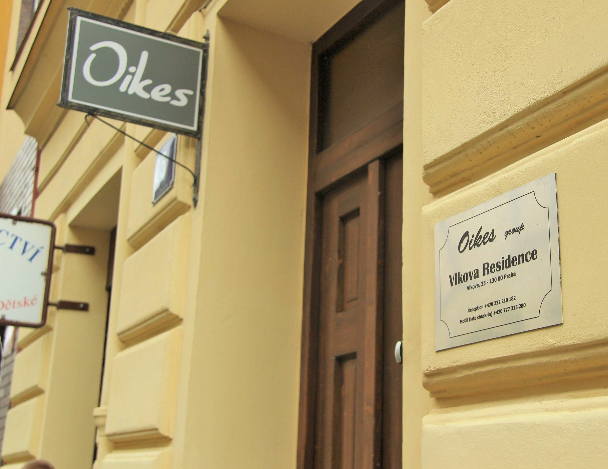 Vlkova Palace Praha Bagian luar foto